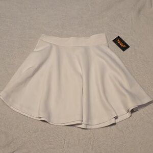 SPIRIT Womens Size Small S White Mini Skirt